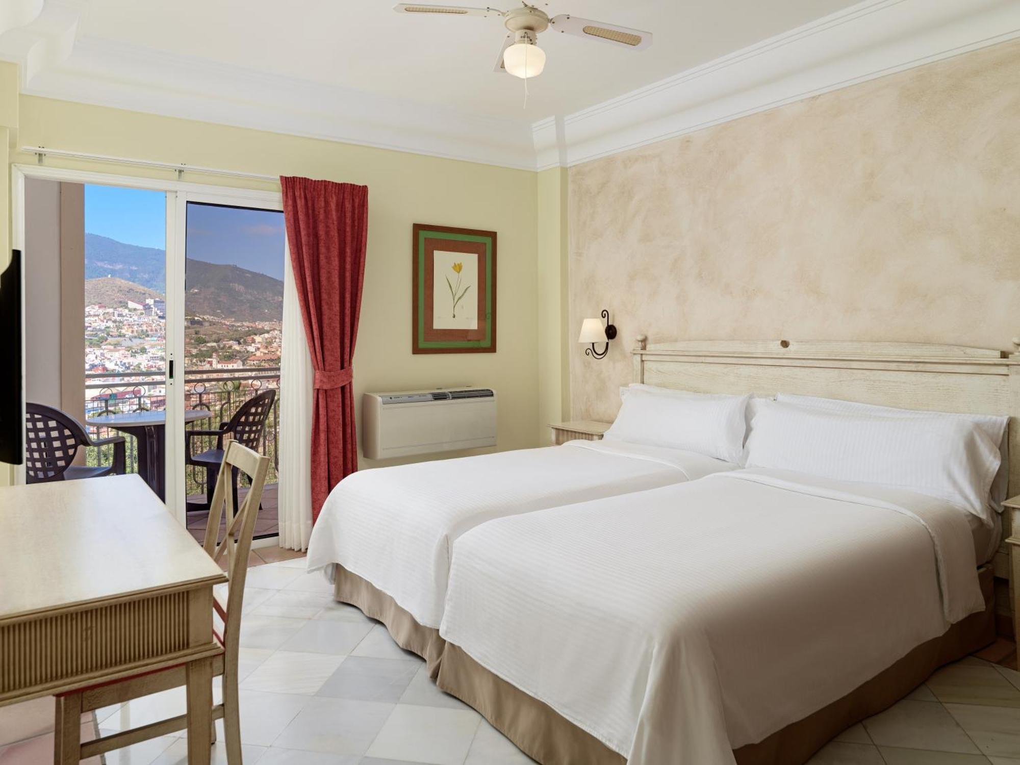 Hotel Las Aguilas Tenerife, Affiliated By Melia Пуерто-де-ла-Крус Екстер'єр фото
